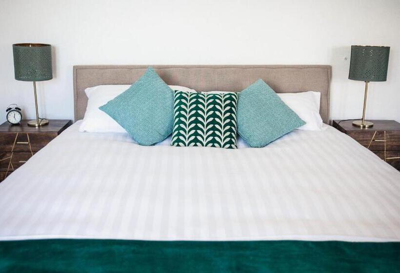 Номер Стандарт, Auberge De Rivaz