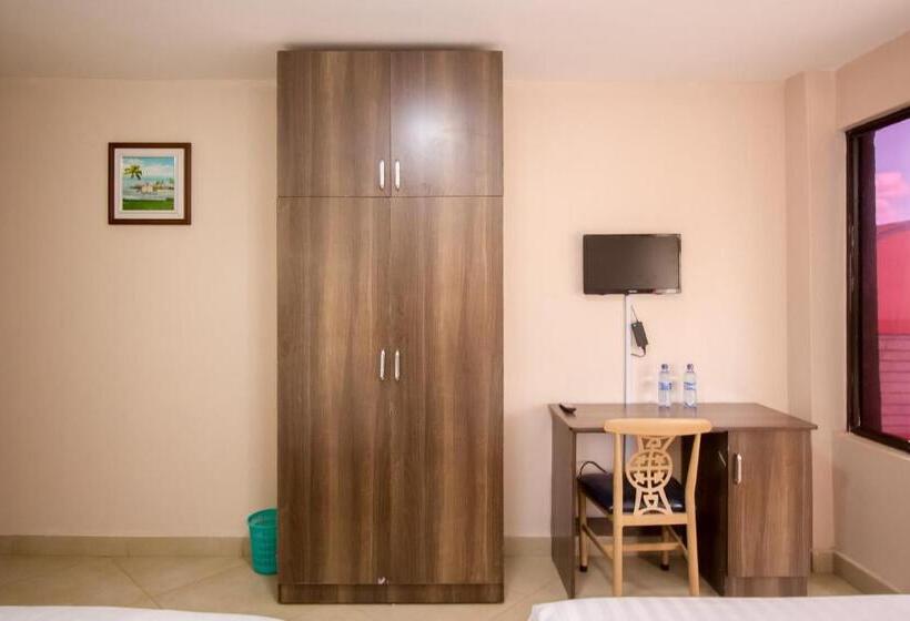 اتاق خانوادگی, Paleo Hotel & Spa