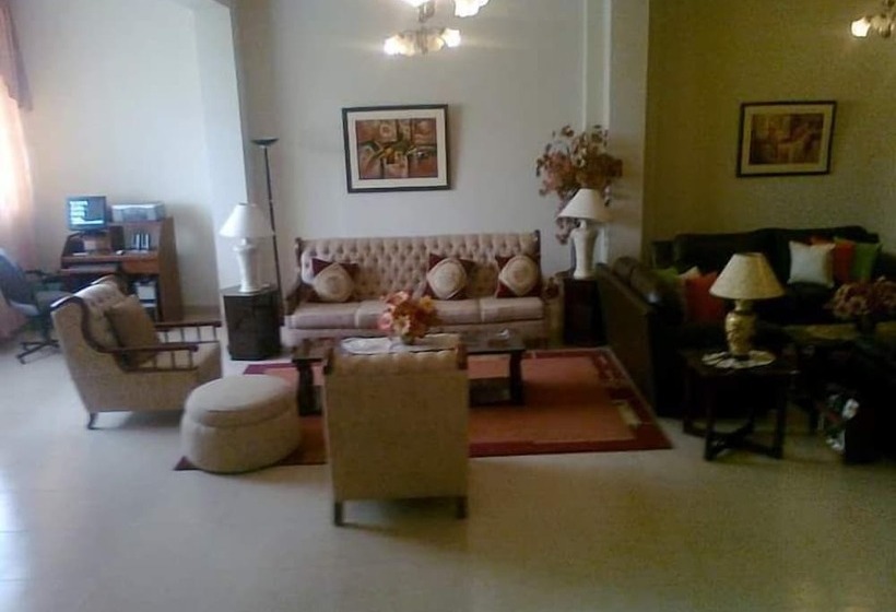 اتاق خانوادگی, Costa Manglar