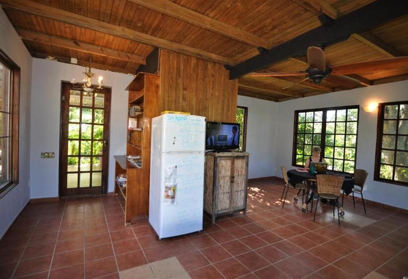 سوییت, Isla Hermosa Guesthouse