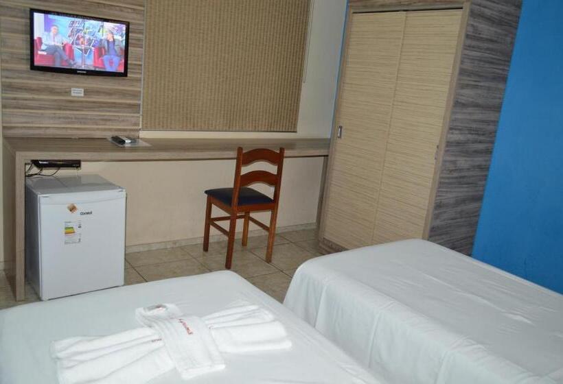 Номер Стандарт Трехместный, Pousada Ayrumã