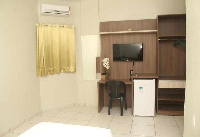 스탠다드 트리플 룸, Acai