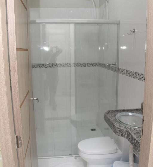 4인용 스탠다드 룸, Acai