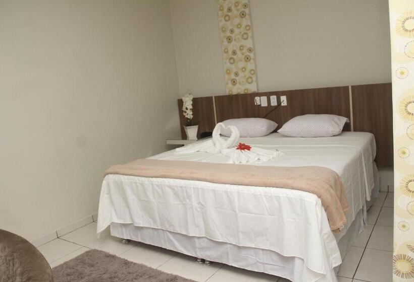 스탠다드 룸 킹사이즈 침대, Acai