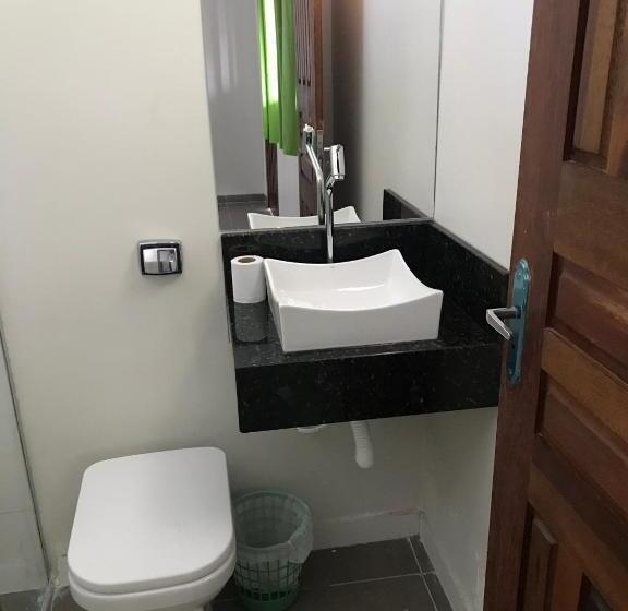 غرفة قياسية رباعية, Hawaii