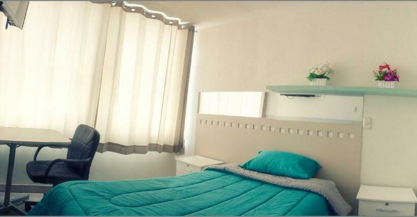 اتاق استاندارد یک نفره, Fragata Camaná