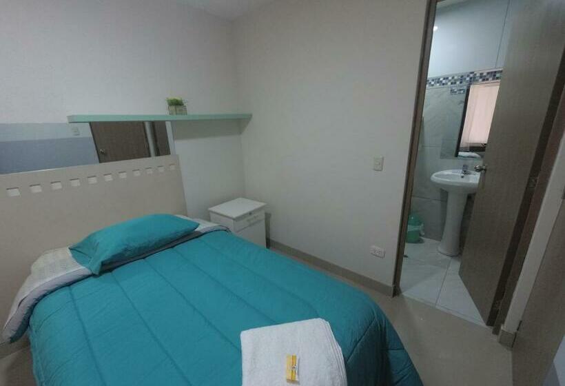 اتاق استاندارد یک نفره, Fragata Camaná