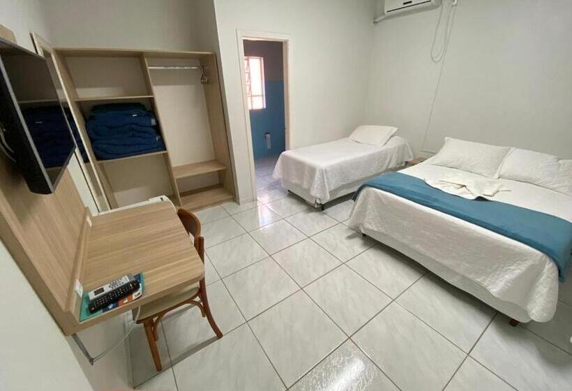 Номер Стандарт Трехместный, Oasis