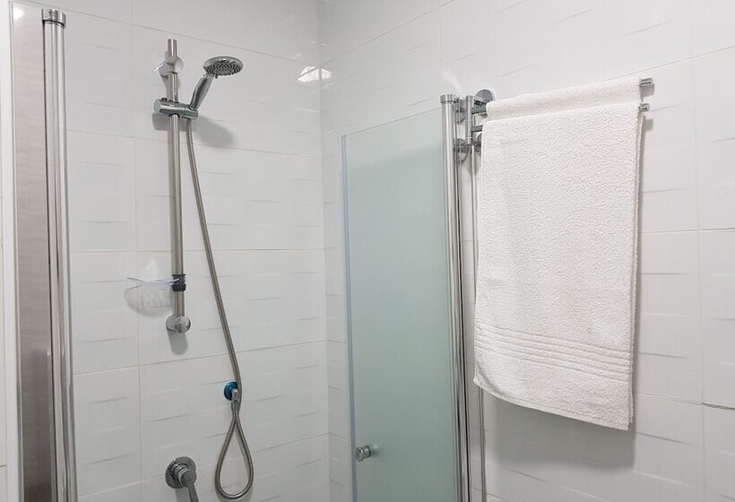 Standart Oda, Airport Guest House