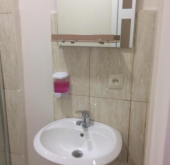 اتاق استاندارد, Guest House Qedi