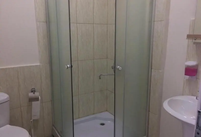 اتاق استاندارد, Guest House Qedi
