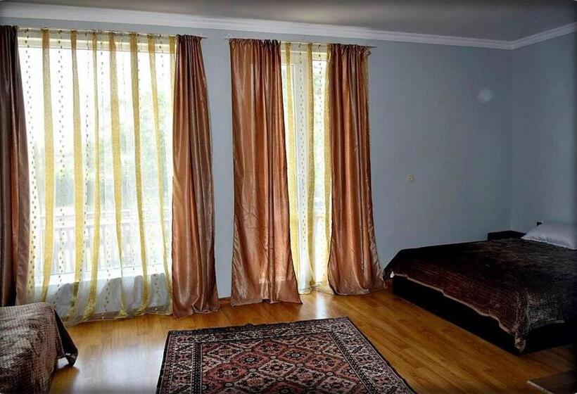 اتاق استاندارد, Guest House Qedi