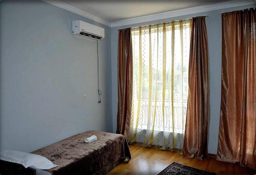 اتاق استاندارد, Guest House Qedi