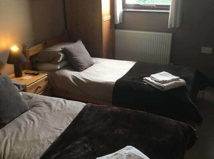 غرفة قياسية, Stone Cottage