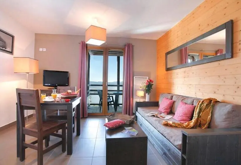 إستوديو قياسى, Résidence Le Pic De L Ours