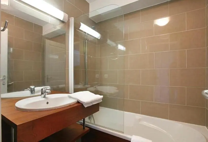 إستوديو قياسى, Résidence Le Pic De L Ours