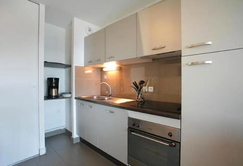 إستوديو قياسى, Résidence Le Pic De L Ours