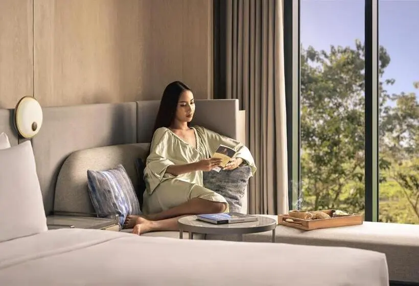 Sviitti, Crowne Plaza Labuan Bajo By Ihg