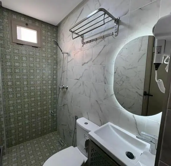 デラックスルーム, Paradise Blue Wave Hostel   Guest House