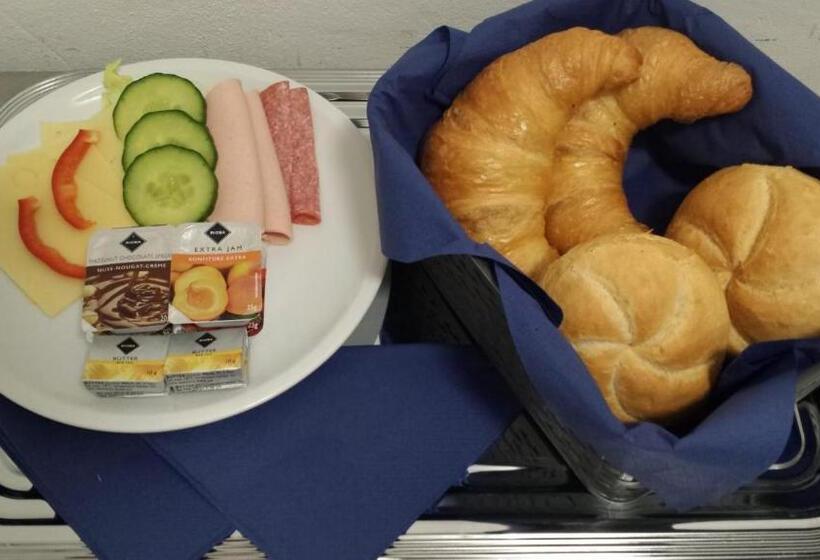 带1个卧室的公寓, Blue River Side