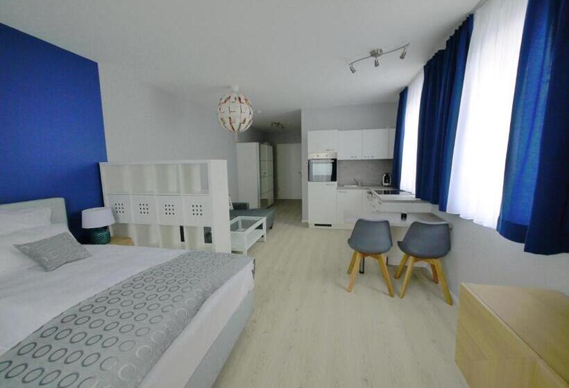 带1个卧室的公寓, Blue River Side