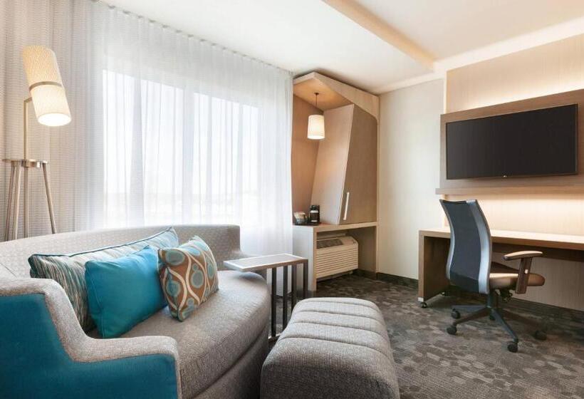 חדר סטנדרט עם מיטת קינג, Courtyard By Marriott Boston Dedham/westwood