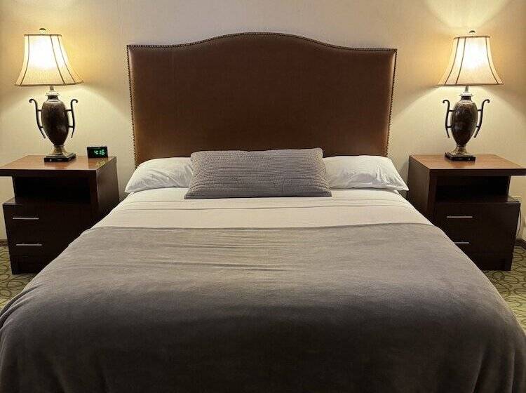 غرفة ديلوكس, Fenway House