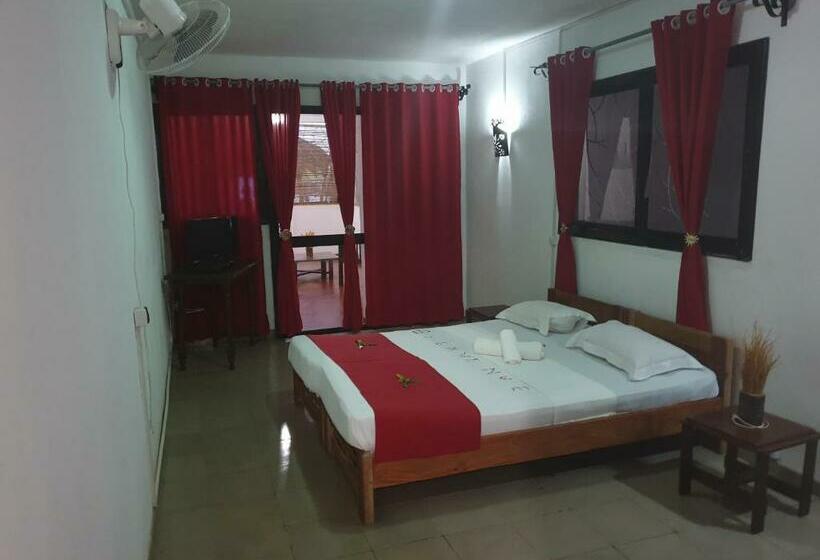 اتاق استاندارد با چشمانداز دریا, Tropical Paradise Nosy Be