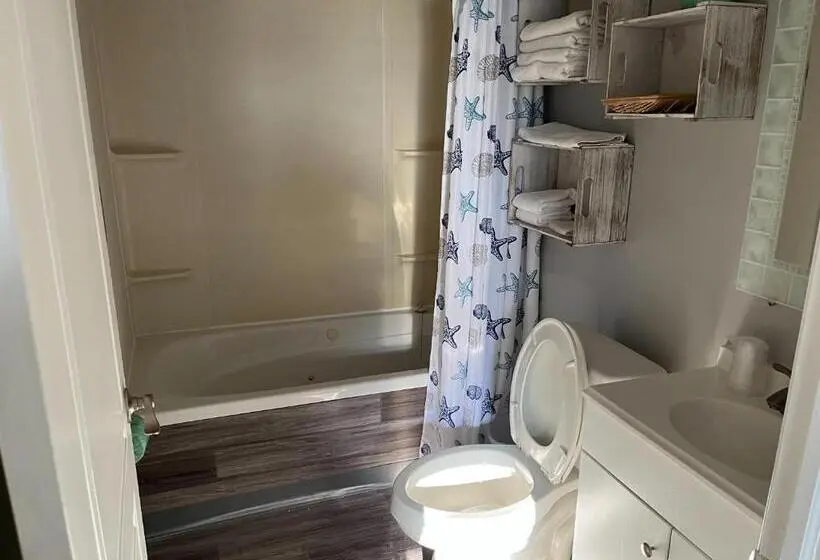 デラックスルーム, Carbone S Beachside Guest Rooms
