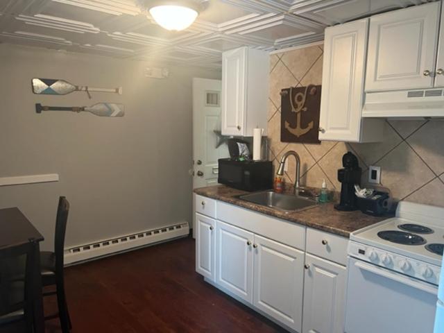 غرفة عائلية, Carbone S Beachside Guest Rooms