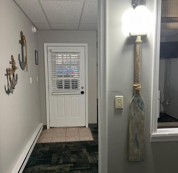 جناح ديلوكس, Carbone S Beachside Guest Rooms