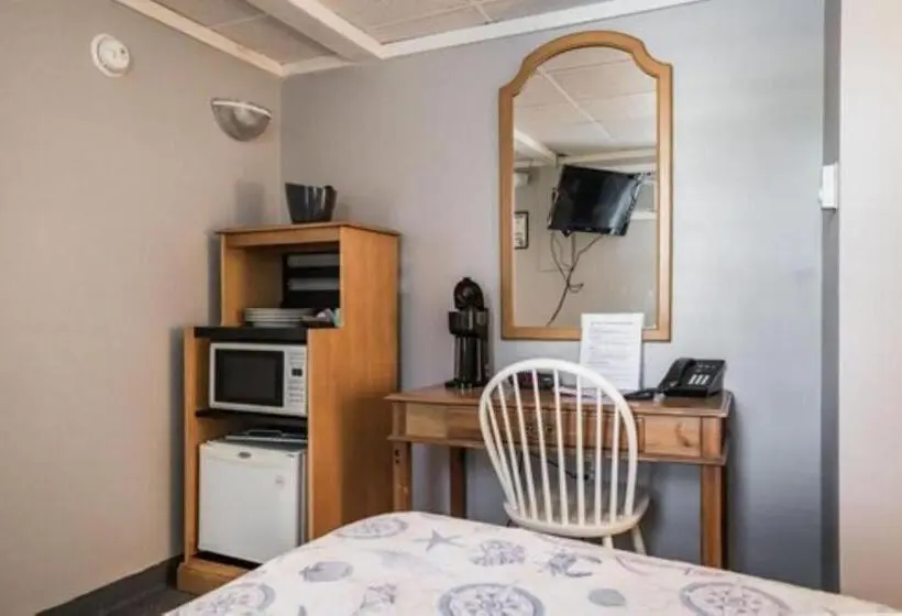 スタンダードルーム, Carbone S Beachside Guest Rooms