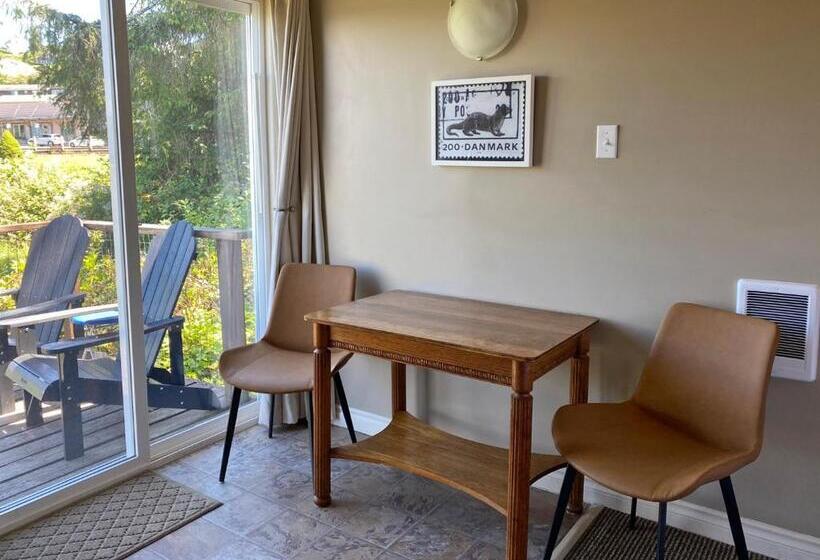 Balkonlu Standart Oda, Wheeler On The Bay Lodge And Marina