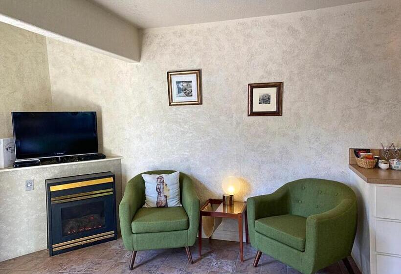 Balkonlu Standart Oda, Wheeler On The Bay Lodge And Marina