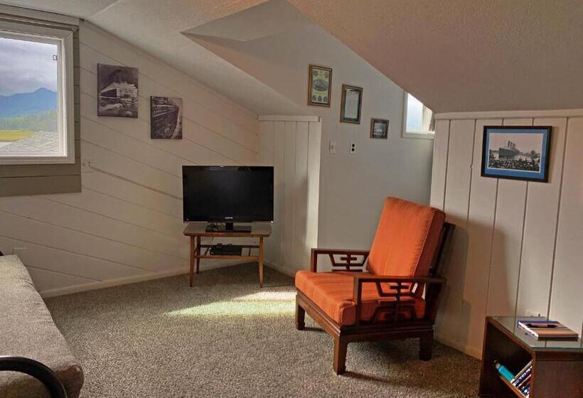 Dört Kişilik Standart Oda, Wheeler On The Bay Lodge And Marina