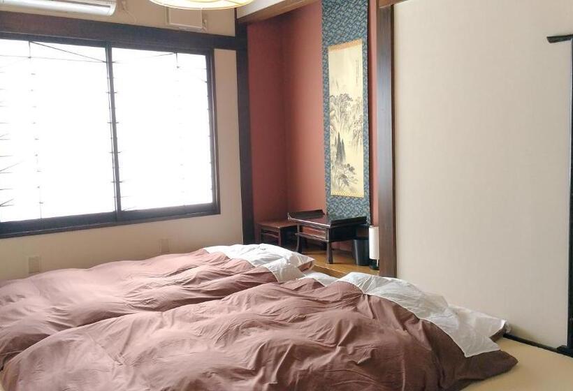 Standard 3 Pers. Værelse, Guest House Kuranomachi ゲストハウス蔵の街