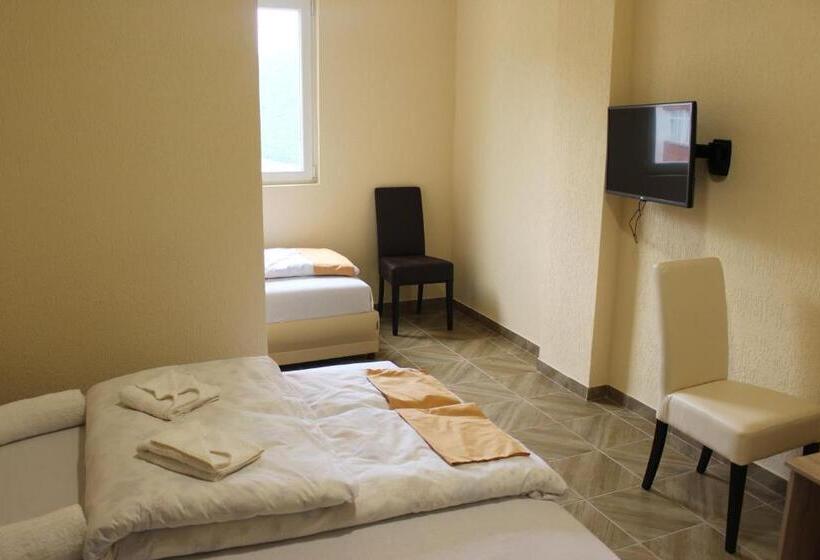 اتاق استاندارد سه نفره, Guesthouse Eko Piva