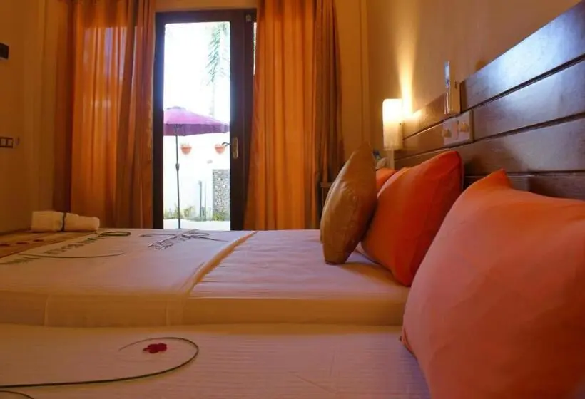 اتاق خانوادگی با چشم‌انداز باغ, Ocean Beach Inn   Maldives