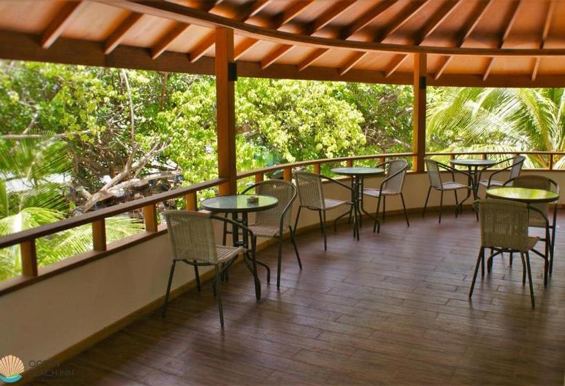 اتاق لوکس با بالکن و چشم‌انداز دریا, Ocean Beach Inn   Maldives