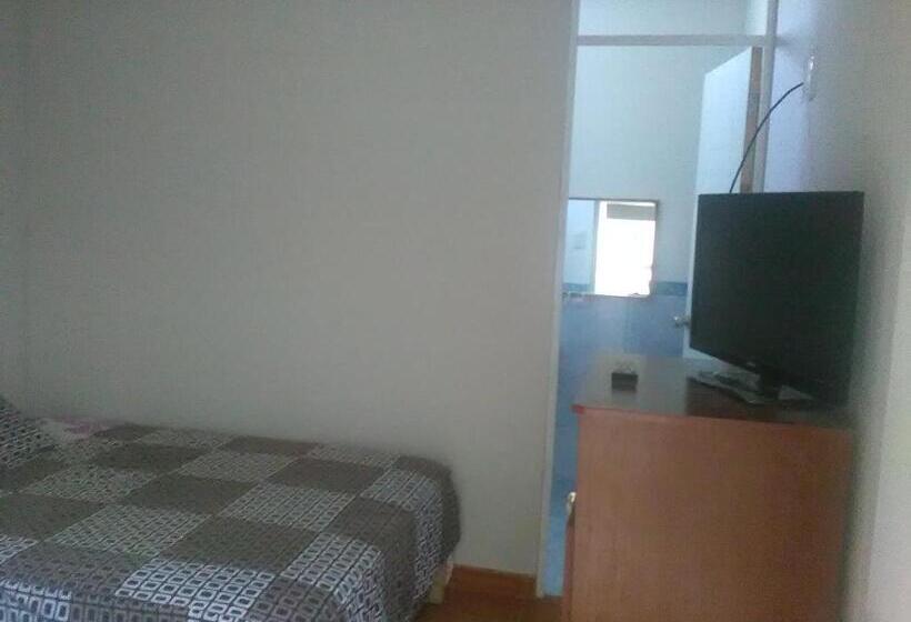 اتاق استاندارد یک نفره, Qaleta Azul