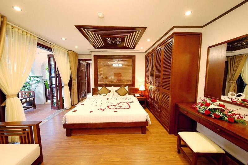 带阳台套房, Hanoi Nostalgia Hotel & Spa