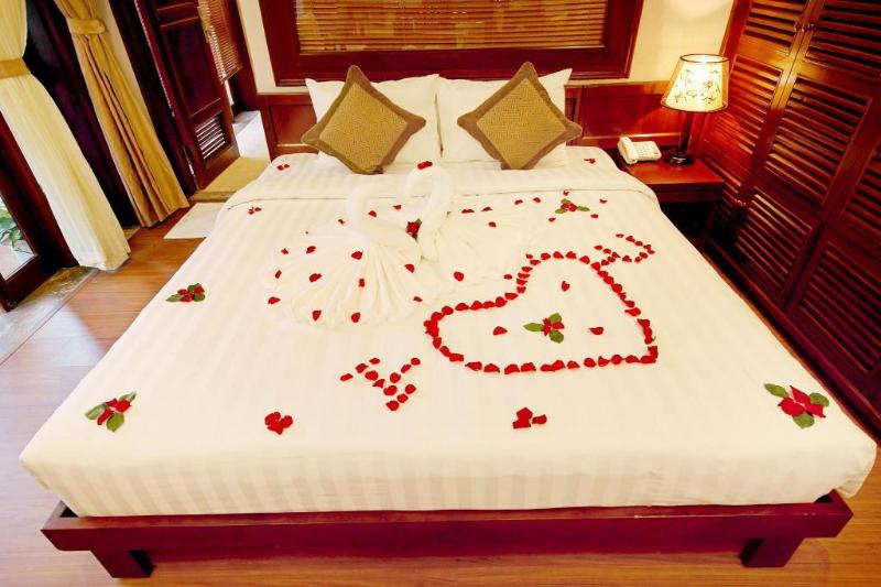 סוויטה עם מרפסת, Hanoi Nostalgia Hotel & Spa