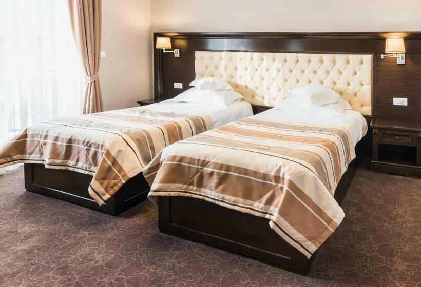 غرفة قياسية, Nord