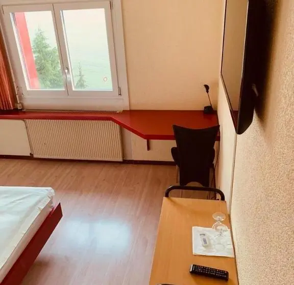 Standardzimmer, Lyssach