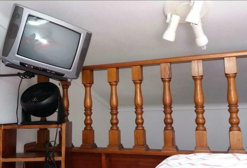 شقة غرفة واحدة, Country House Alfarim