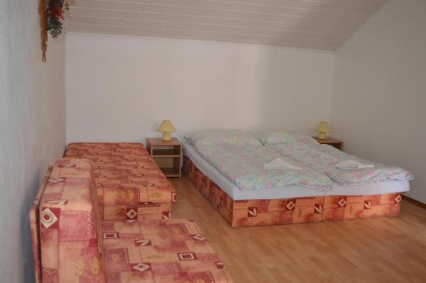 Dört Kişilik Standart Oda, Penzión Adriana