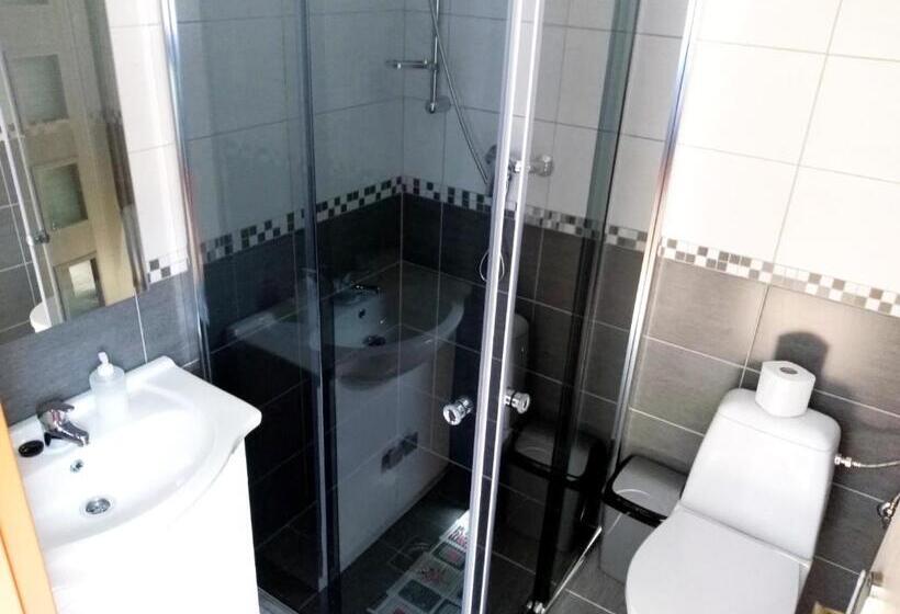 1 Yatak Odalı Daire, Penzión Adriana