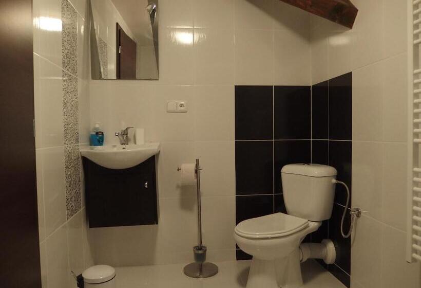 スタンダードトリプルルーム, Penzión Contesa