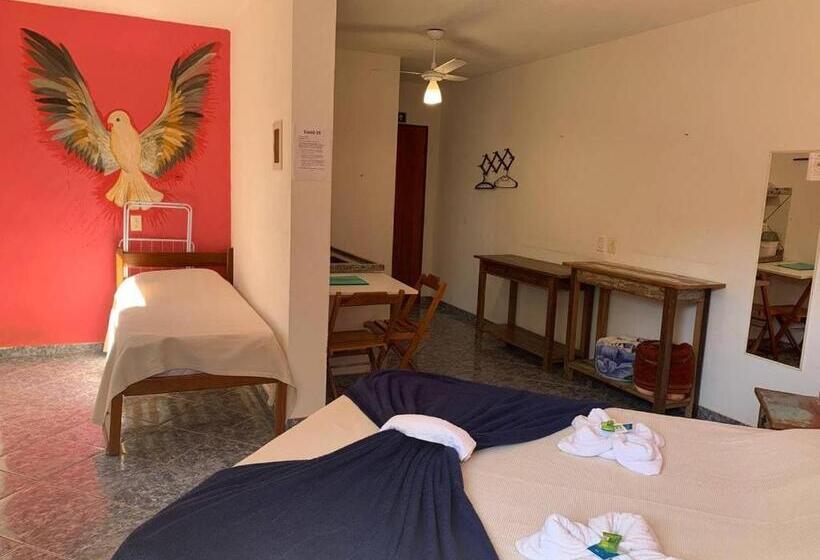 Quarto Triplo Clássico, Flats Riacho Das Pedras