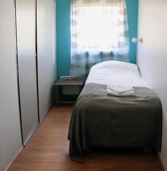 اتاق استاندارد یک نفره, Saxa Guesthouse